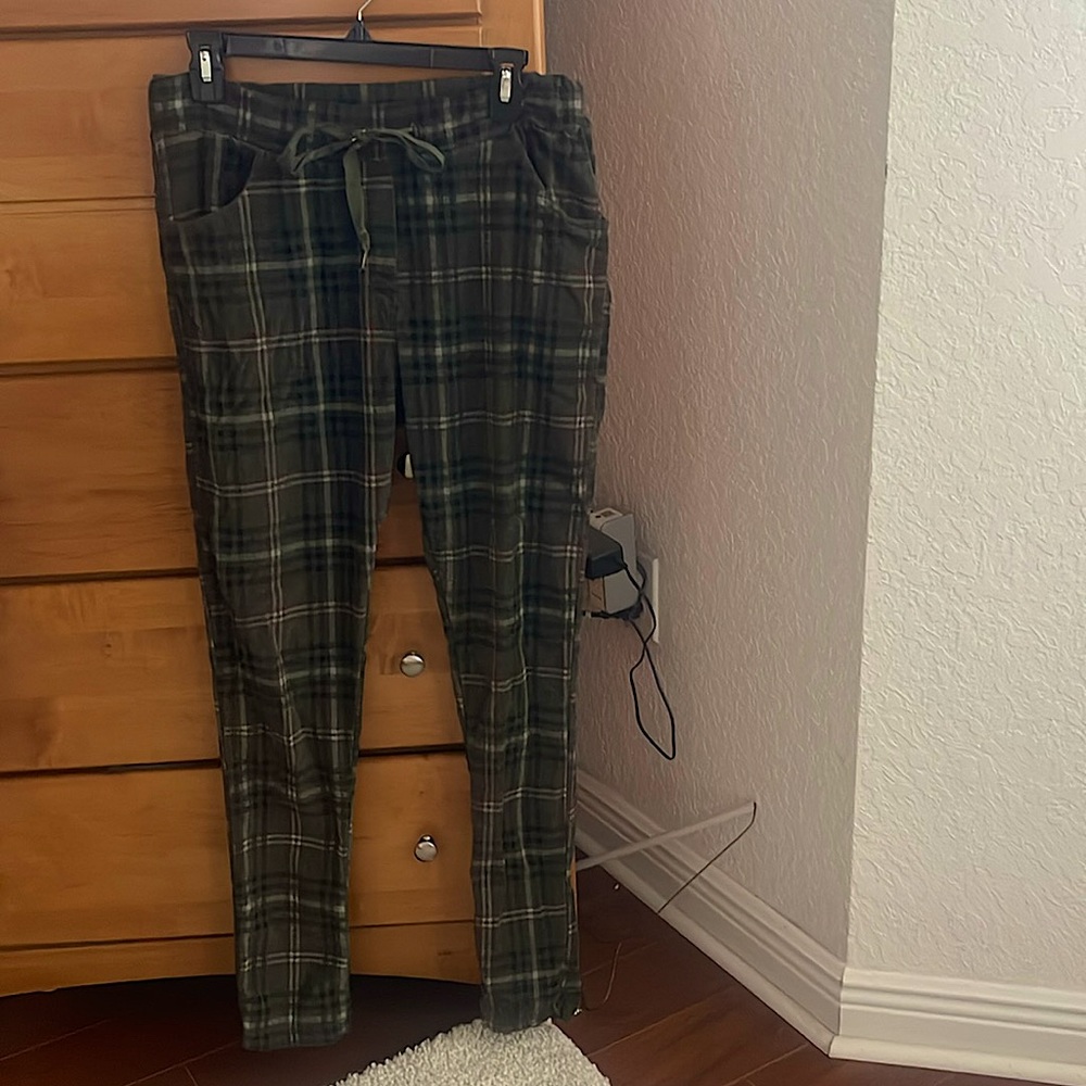BRAND BAZAR Drawstring Plaid pants.                    O/S Fits all